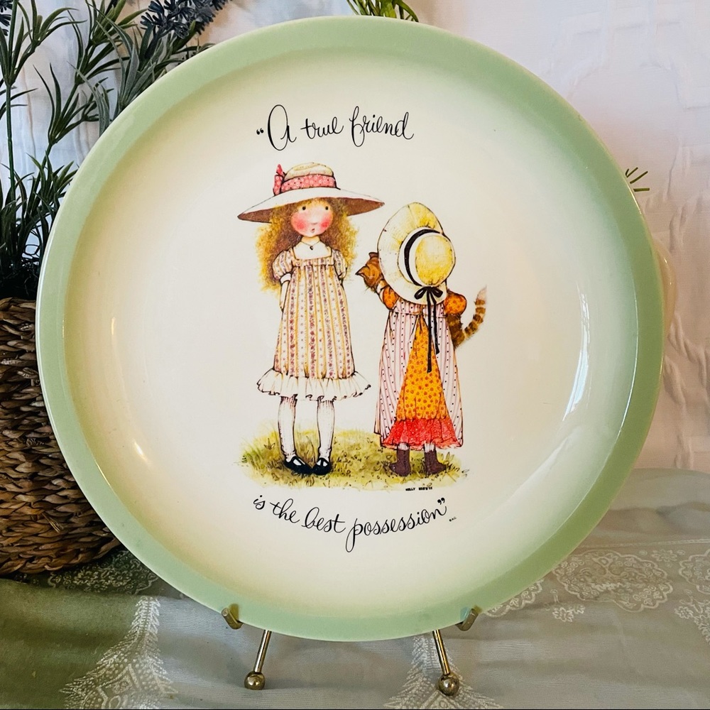 Hollie Hobbie Friendship Collectors Edition Plate